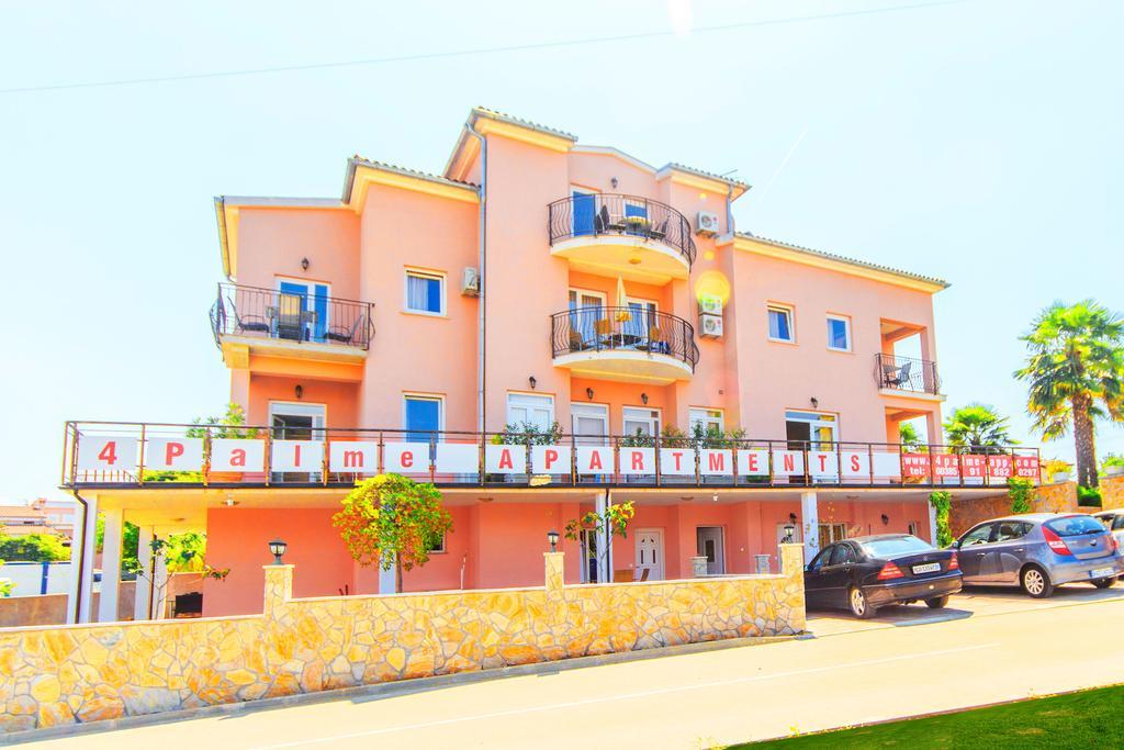 Apartments 4 Palme Funtana Room photo